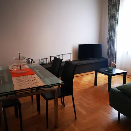 Ca Porticoes Apartment *